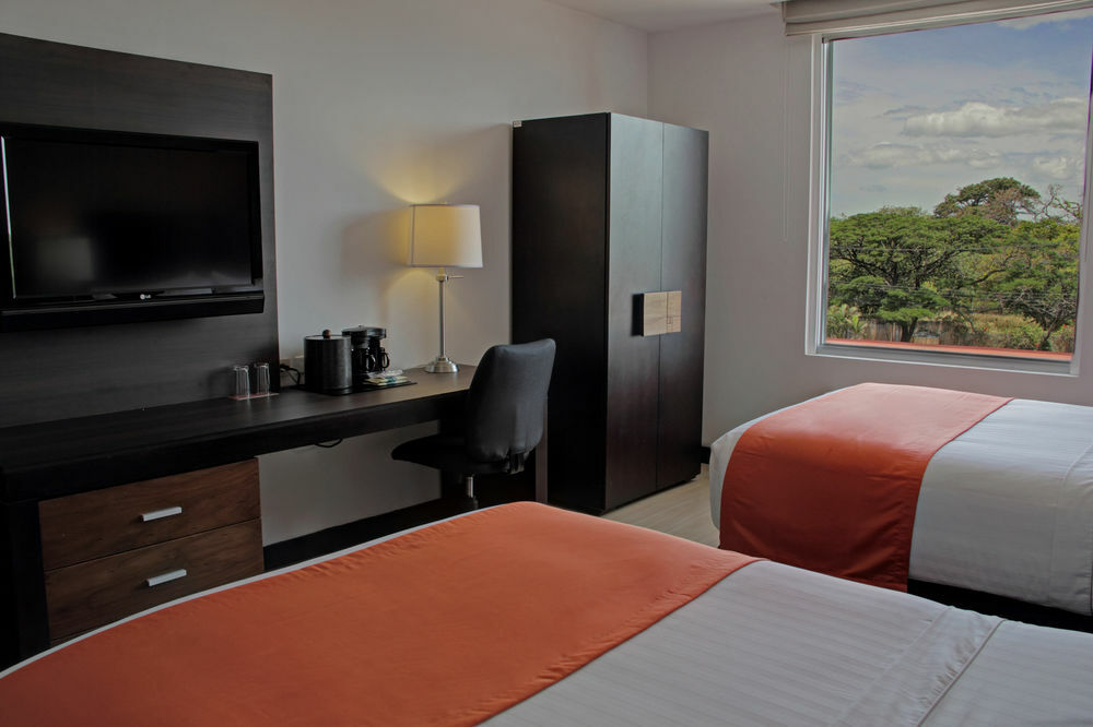 Holiday Inn Express San Jose Forum Costa Rica By Ihg Екстериор снимка